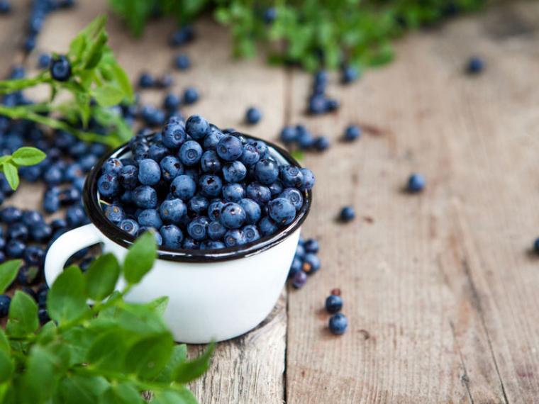 True or false? Ten 'superfoods' under scrutiny - Blueberries: the anti-cancer fruit?