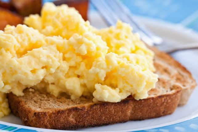 Scrambled eggs recipe - Kidspot