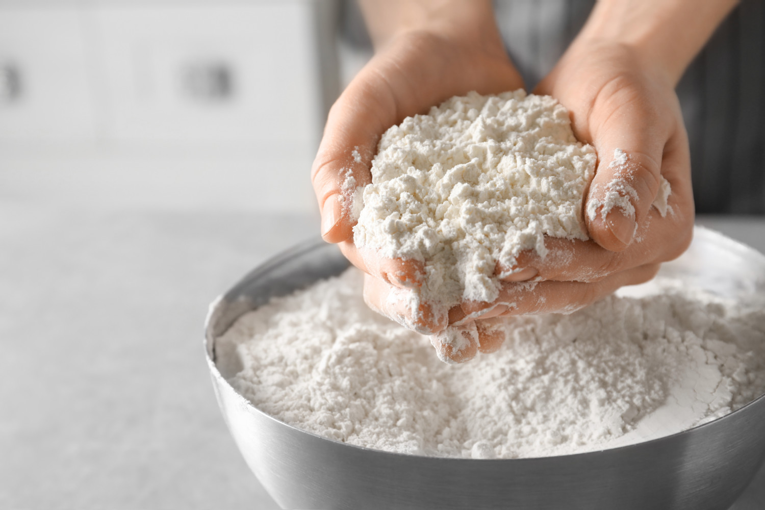 Can you eat raw flour? It's a bad idea for several reasons