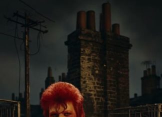 When David Bowie Stunned Britain: The Arm-Wrap That Changed Music