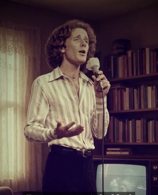 Gilbert O’Sullivan: The Quiet Balladeer Who Shocked Hip-Hop