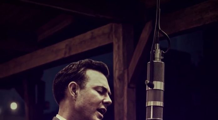 Jim Reeves: The Haunting Ballad That Stunned The Beatles in 1964