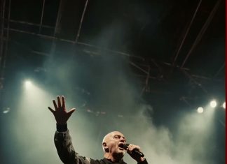 When Peter Gabriel Shocked Fans: The Fox Head That Changed Rock