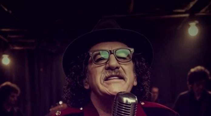 Charly García y su salto al vacío: la historia de un mito